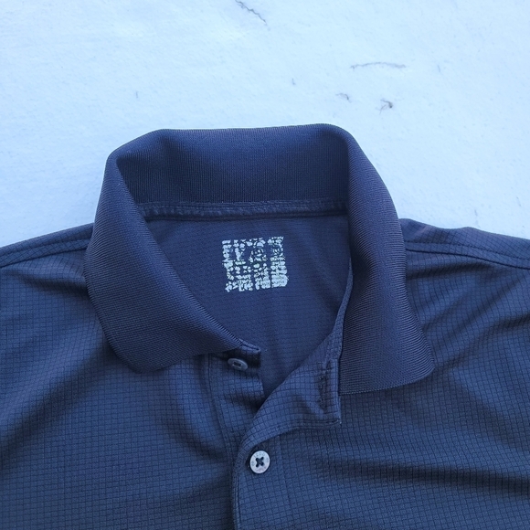 Izod Men's Golf Polo Shirt Textured Black Stretch Cool Dry Size M Medium - Picture 4 of 10